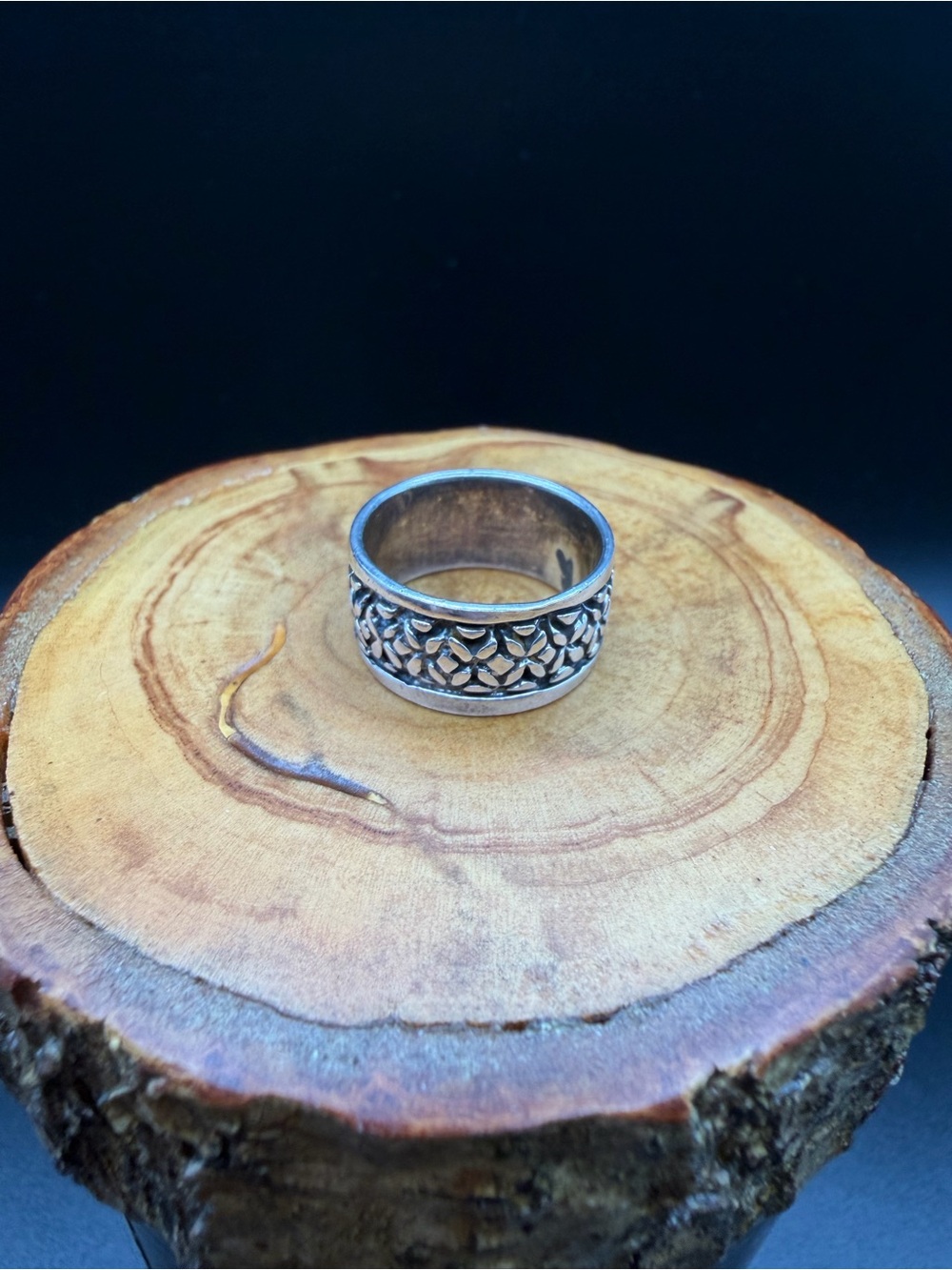 Sterling Silver Floral Wide Band Ring - Size 6- 5.5g
